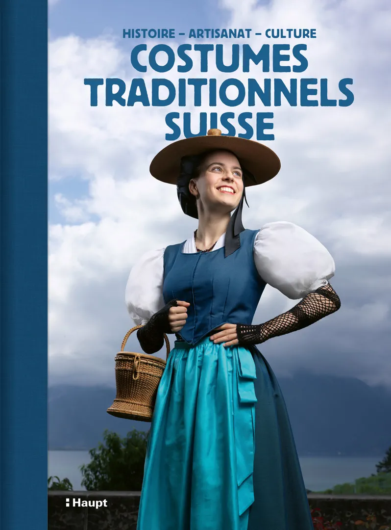 Front Cover Image Costumes traditionnels suisse