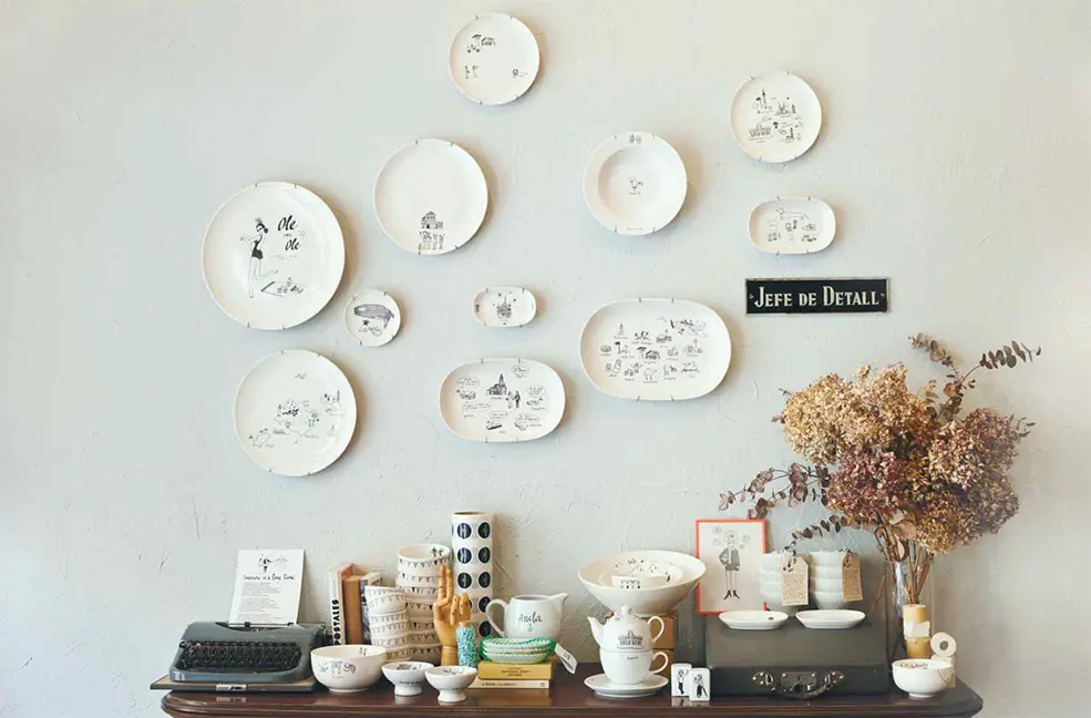 Sample Content (Image) Keramik illustrieren und dekorieren