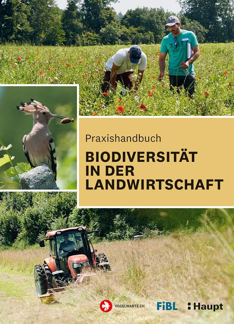 Vorderes Coverbild Praxishandbuch Biodiversität in der Landwirtschaft