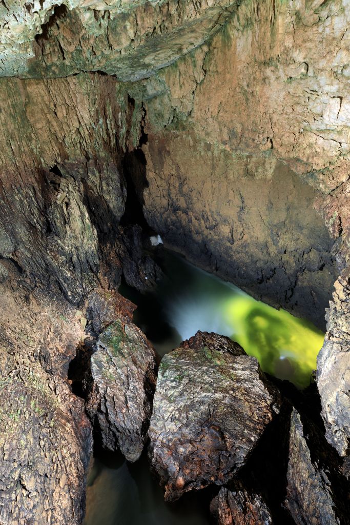 Geologische Wanderung: Grottes de Vallorbe