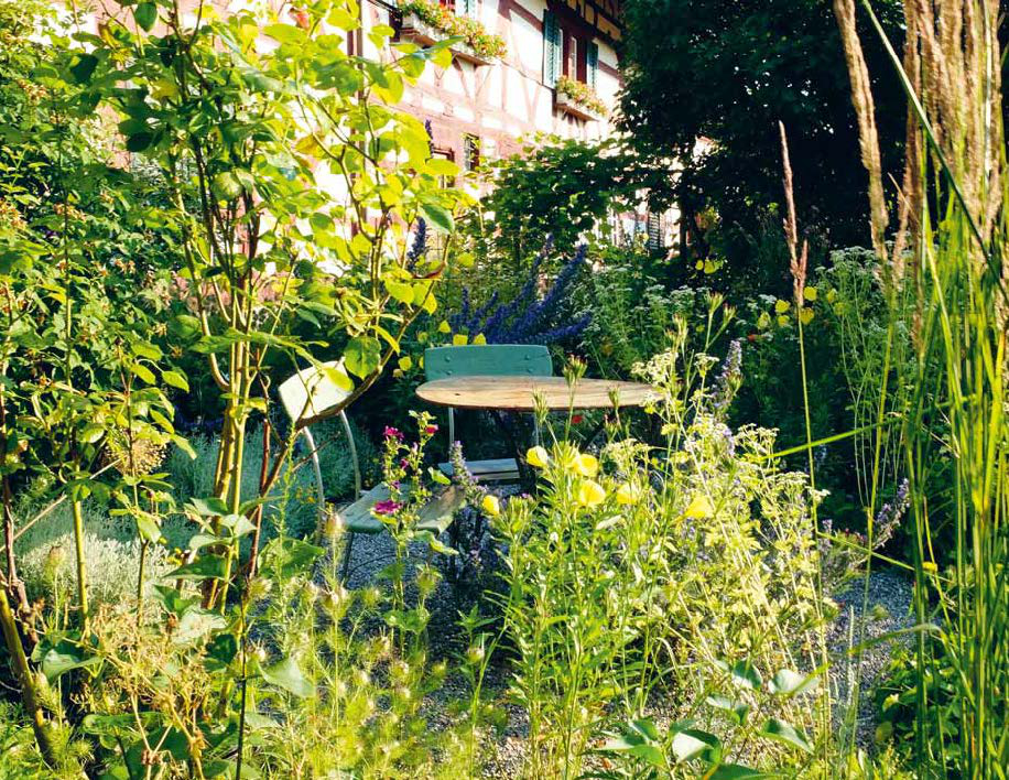 In zweiter Auflage erschienen: Der gestaltete Naturgarten